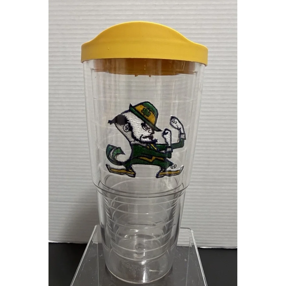 Tervis Notre Dame Fighting Irish Tumbler‎ 24 Oz Yellow Lid